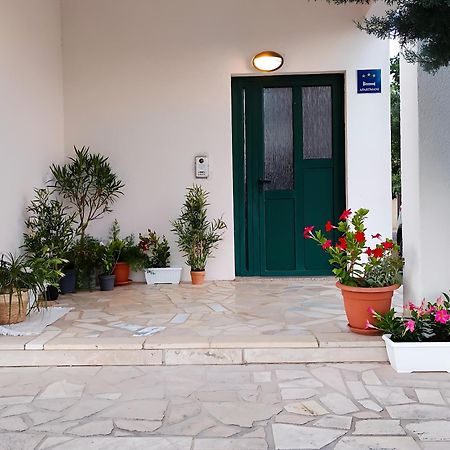 Lux Apartments Vodice Eksteriør billede