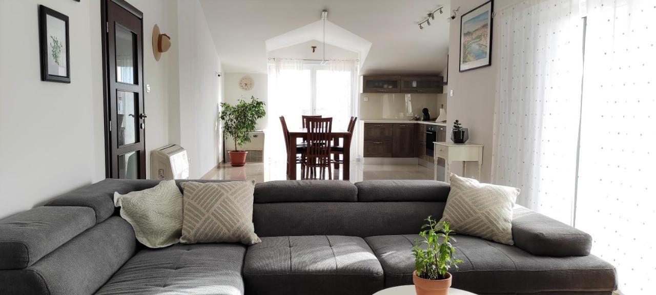 Lux Apartments Vodice Eksteriør billede